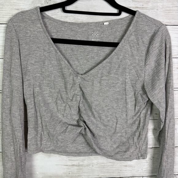 Pac Sun Ribbed Ruched Front Long Sleeve Crop Top Gray Size Large - Picture 2 of 3